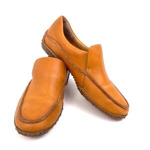 Born Handcrafted Leather Driving Loafers Tan Genuine Leather Slip-On Size 9M